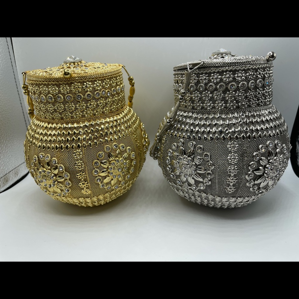 Handmade Indian clutch purse